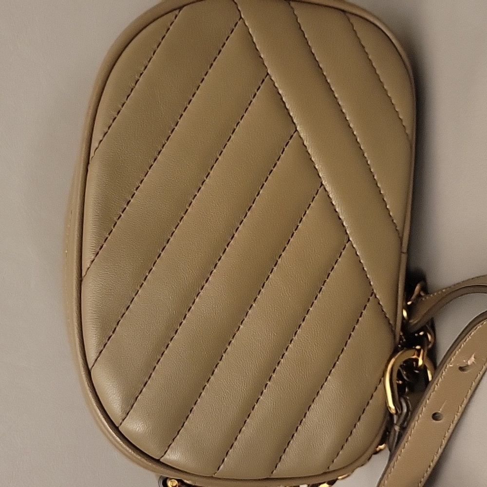 Sold! Tory Burch Quilted Crossbody Bag - Picture 2 of 6